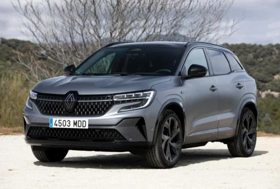 Renault Austral (Samodejni, 1.2 L, 5 sedežev)