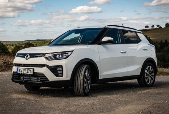 KGM Tivoli (Samodejni, 1.5 L, 5 sedežev)