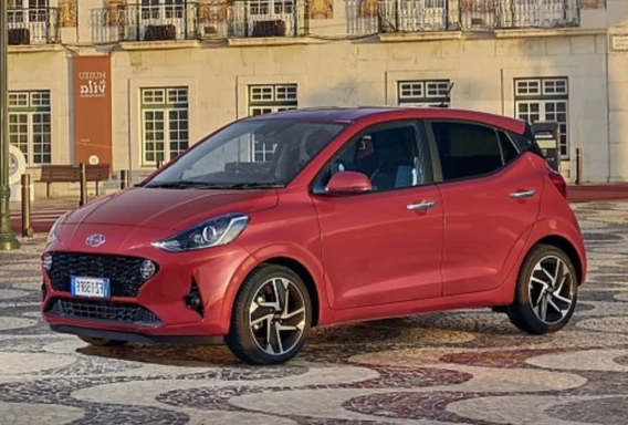 Hyundai i20 (Samodejni, 1.2 L, 5 sedežev)